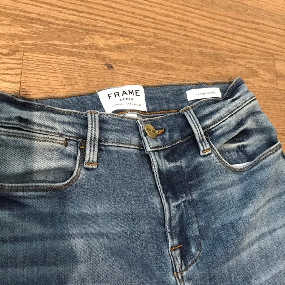 FRAME Le High Skinny Raw-Edge Stagger In Westways - Picture 6 of 8